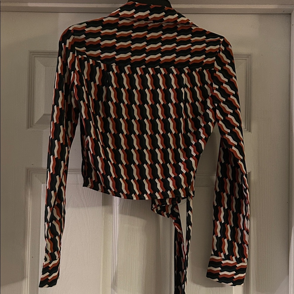Dress Forum Multicolor Zigzag Button Down Shirt - Picture 3 of 12